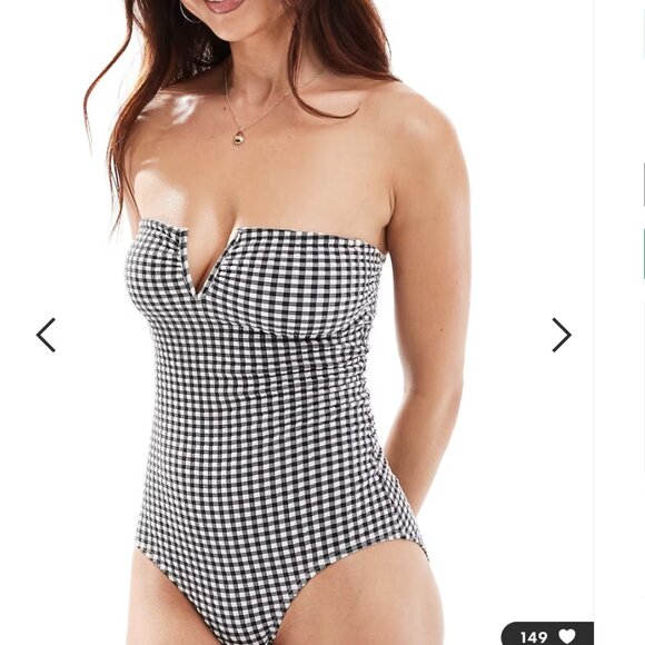 & Other Stories v-shape gingham swimsuit in black - Picture 3 of 4